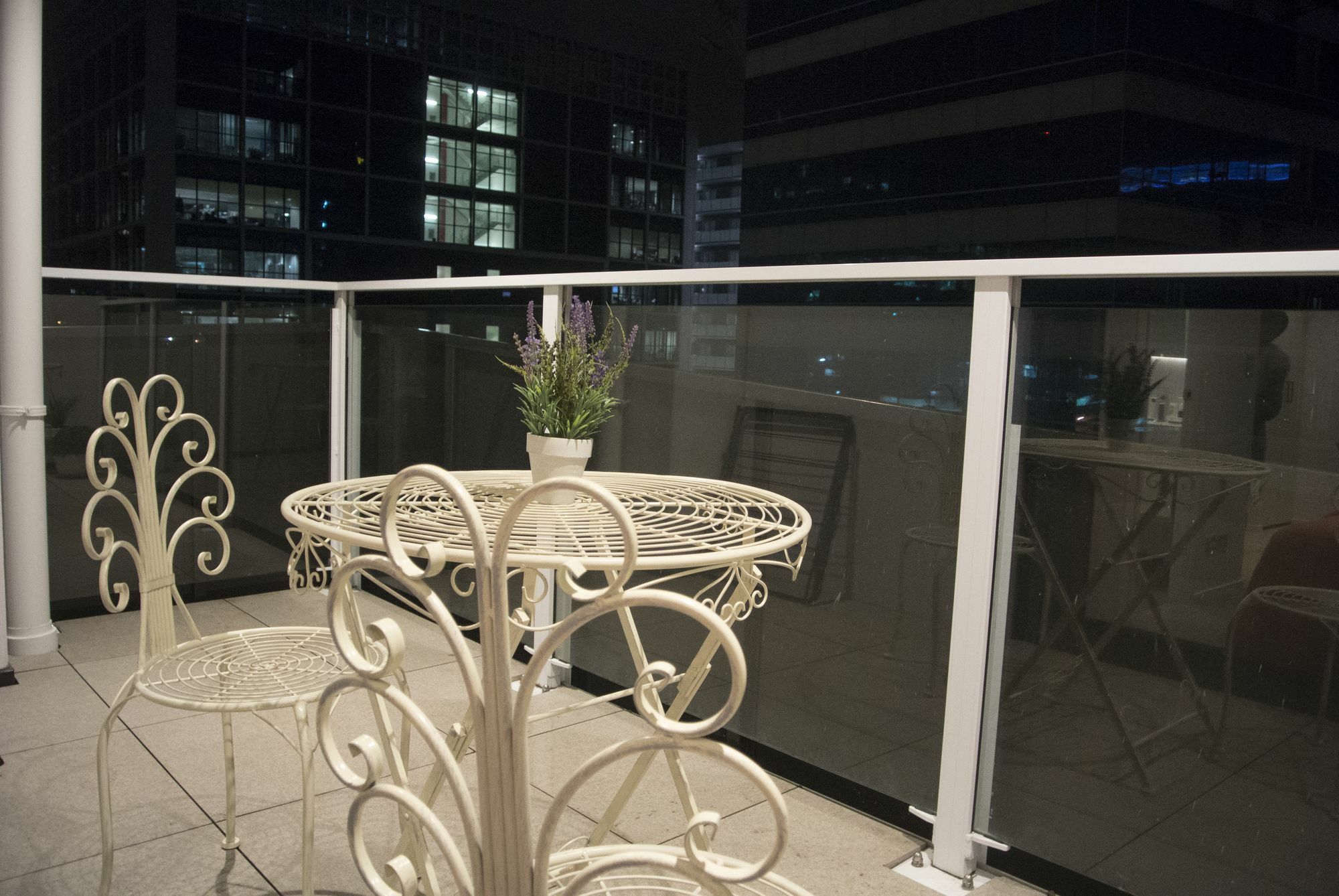Brand New Apartment With Pool & Gym Auckland Dış mekan fotoğraf