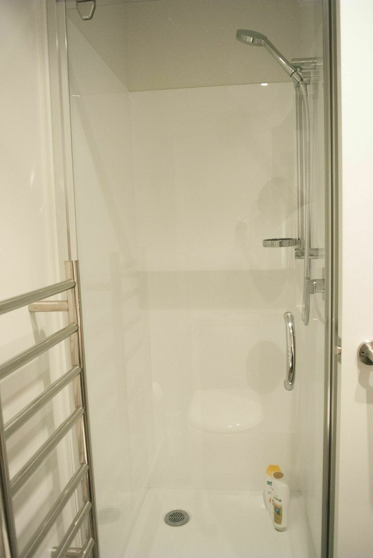 Brand New Apartment With Pool & Gym Auckland Dış mekan fotoğraf